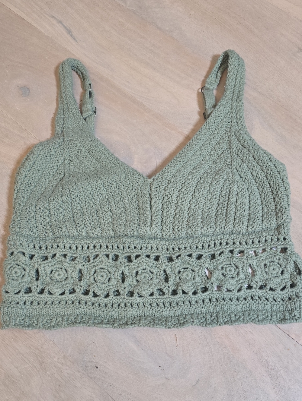 Hollister Sage Green Crochet-Style V-Neck Crop Bralette Top, Small